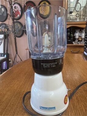 Vintage 1950 Molinex French grinder/ blender. 10” Tall.